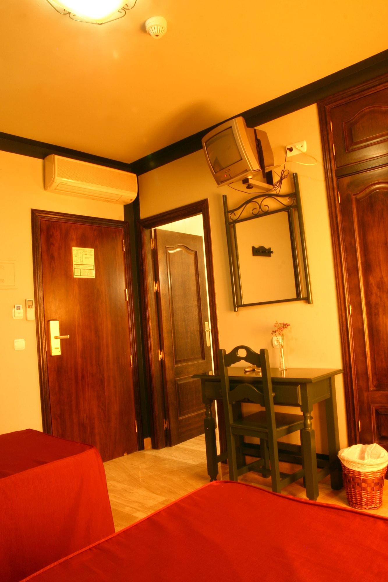 Hotel Las Rosas Priego de Córdoba Εξωτερικό φωτογραφία