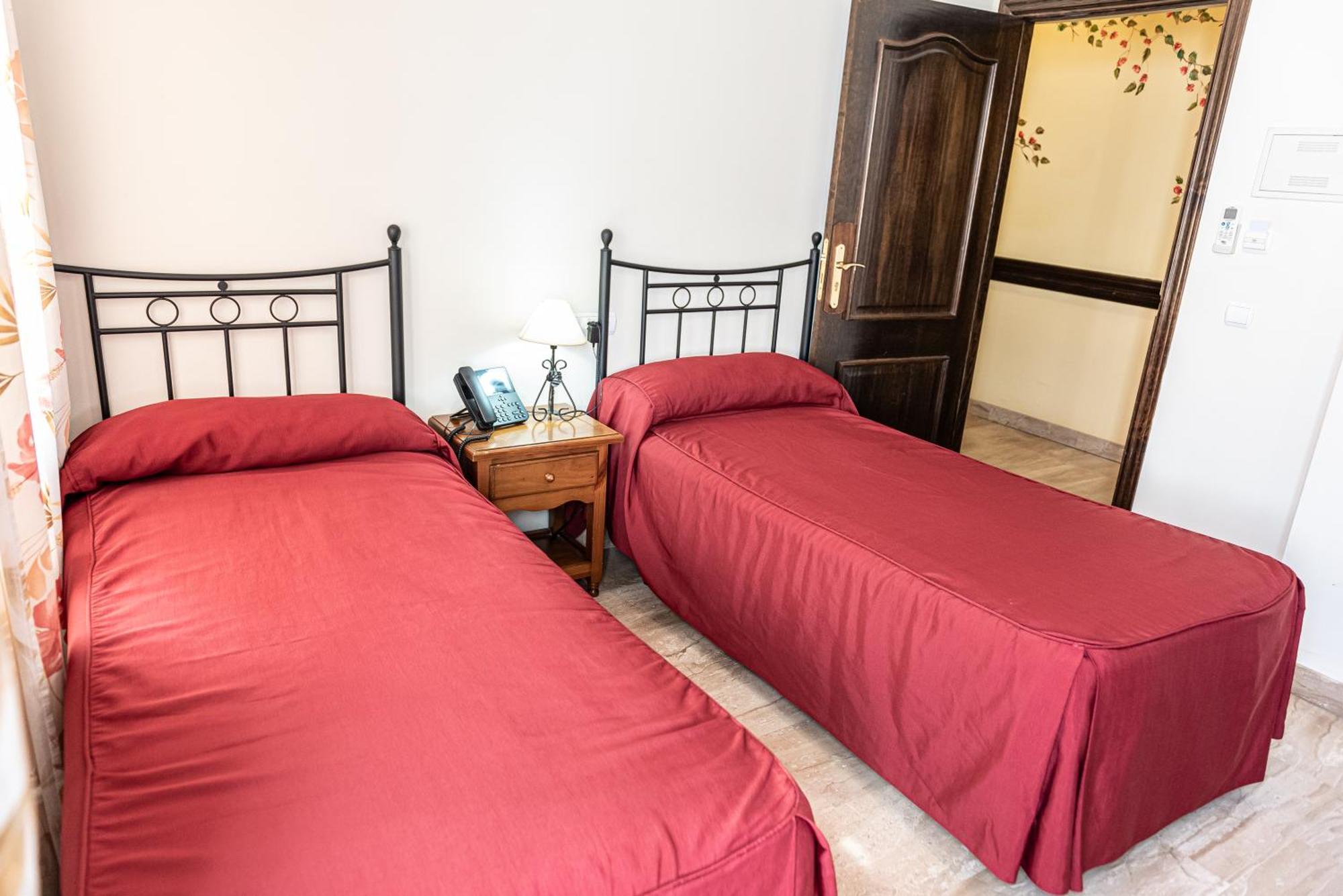 Hotel Las Rosas Priego de Córdoba Εξωτερικό φωτογραφία