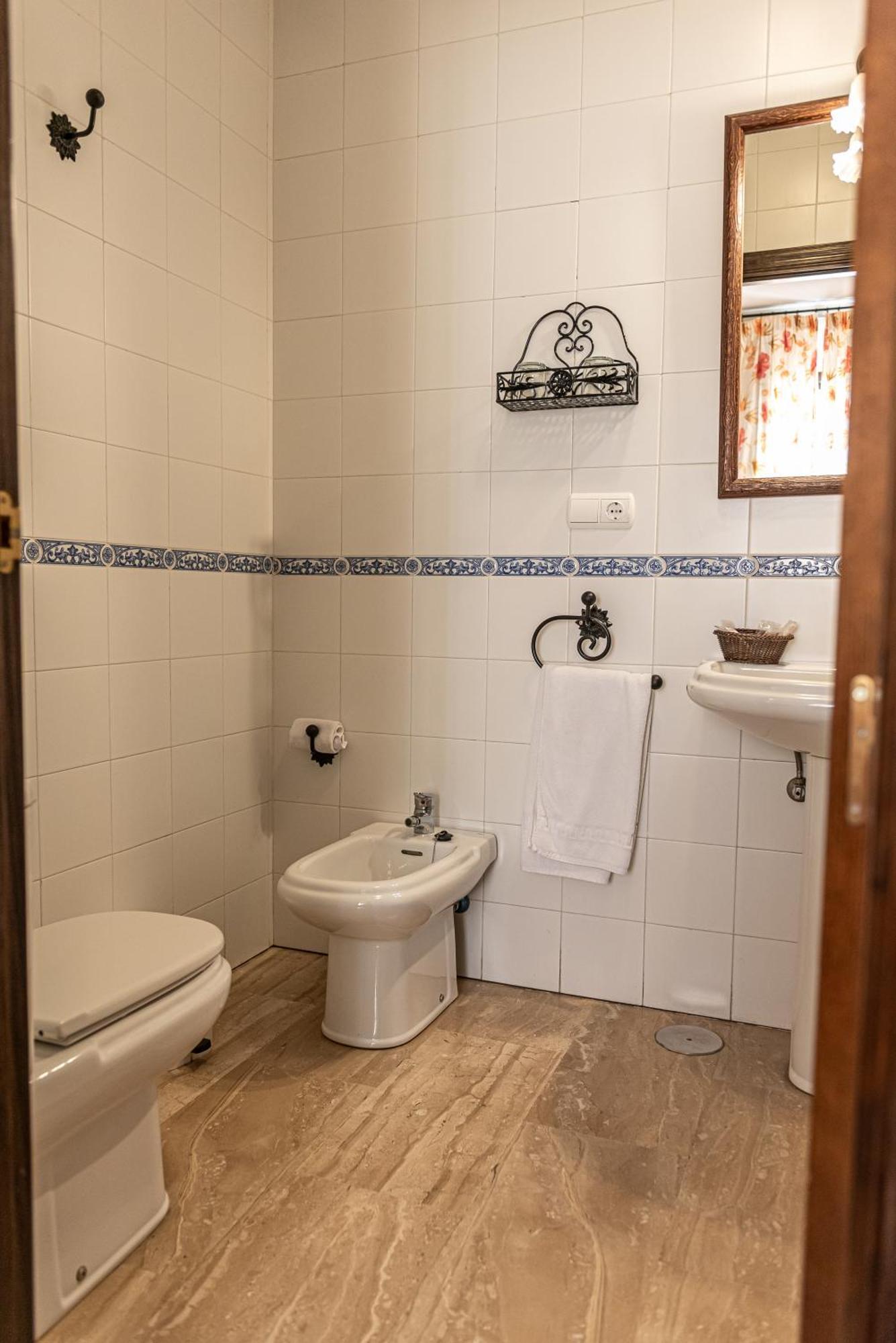 Hotel Las Rosas Priego de Córdoba Εξωτερικό φωτογραφία