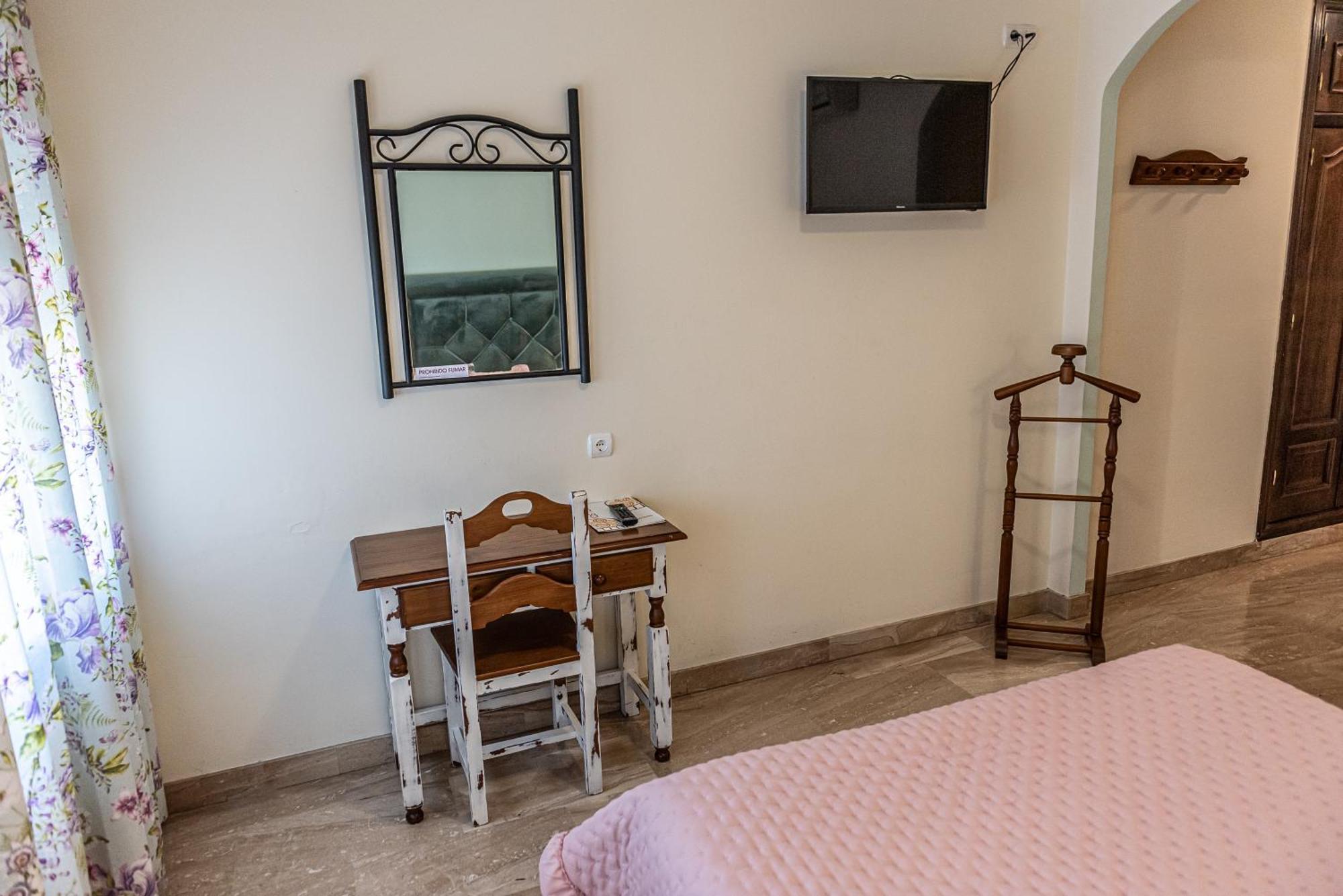 Hotel Las Rosas Priego de Córdoba Εξωτερικό φωτογραφία
