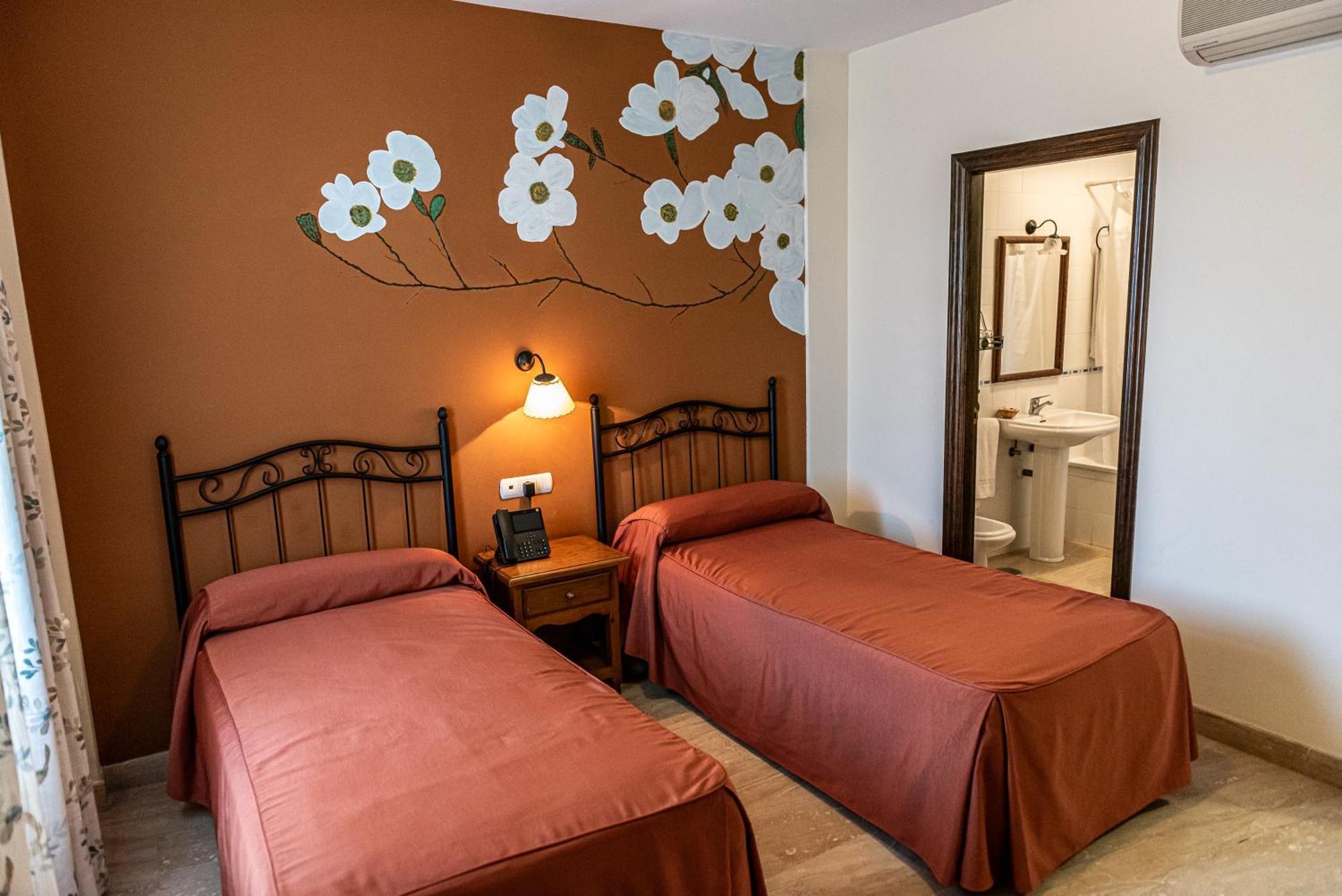 Hotel Las Rosas Priego de Córdoba Εξωτερικό φωτογραφία