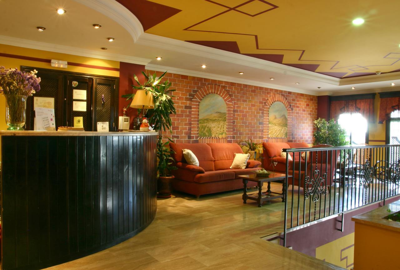 Hotel Las Rosas Priego de Córdoba Εξωτερικό φωτογραφία