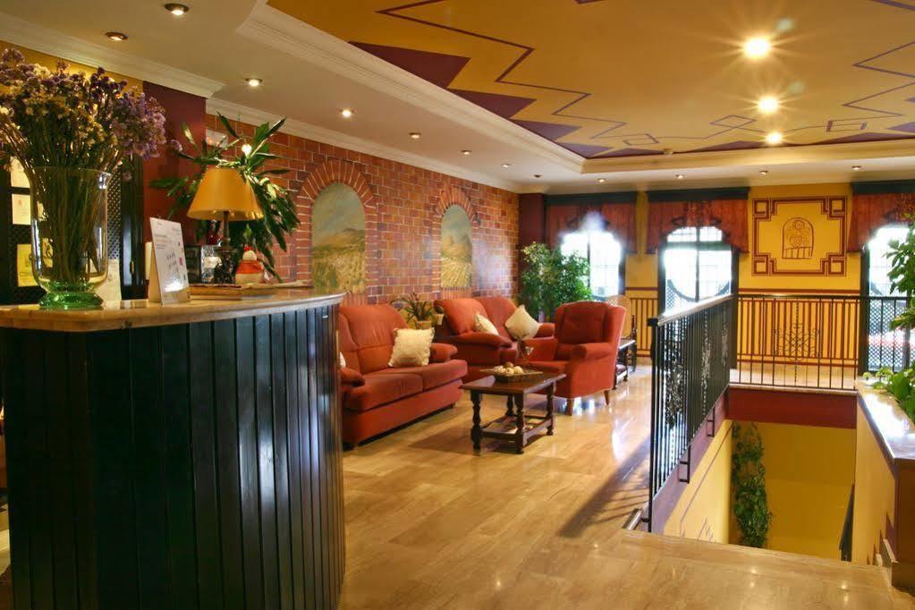 Hotel Las Rosas Priego de Córdoba Εξωτερικό φωτογραφία